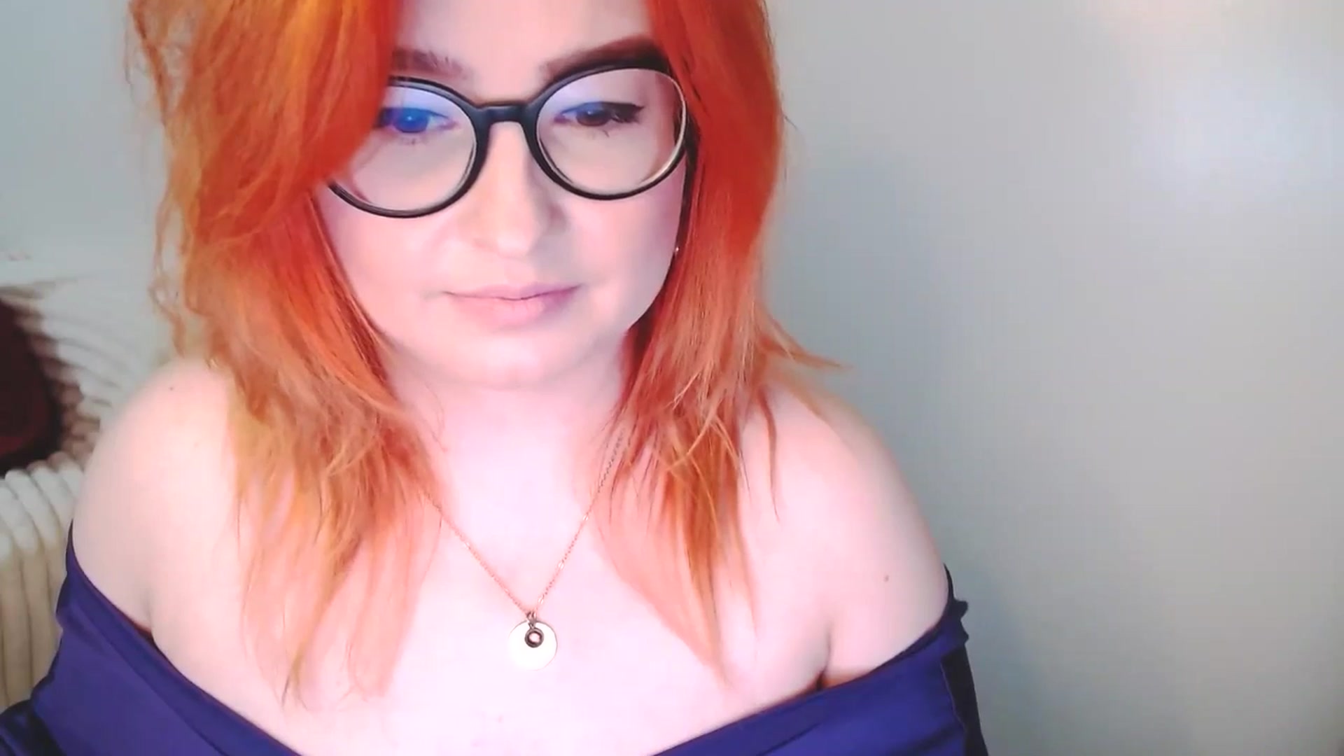 Gallery image thumbnail from EvaStar19's myfreecams stream on, 11/23/2025, 15:32 image 3 of 20