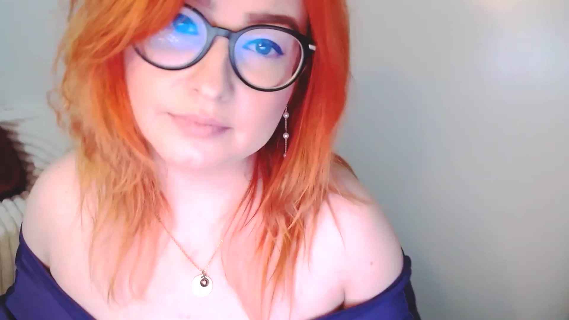 Gallery image thumbnail from EvaStar19's myfreecams stream on, 11/23/2025, 15:32 image 2 of 20