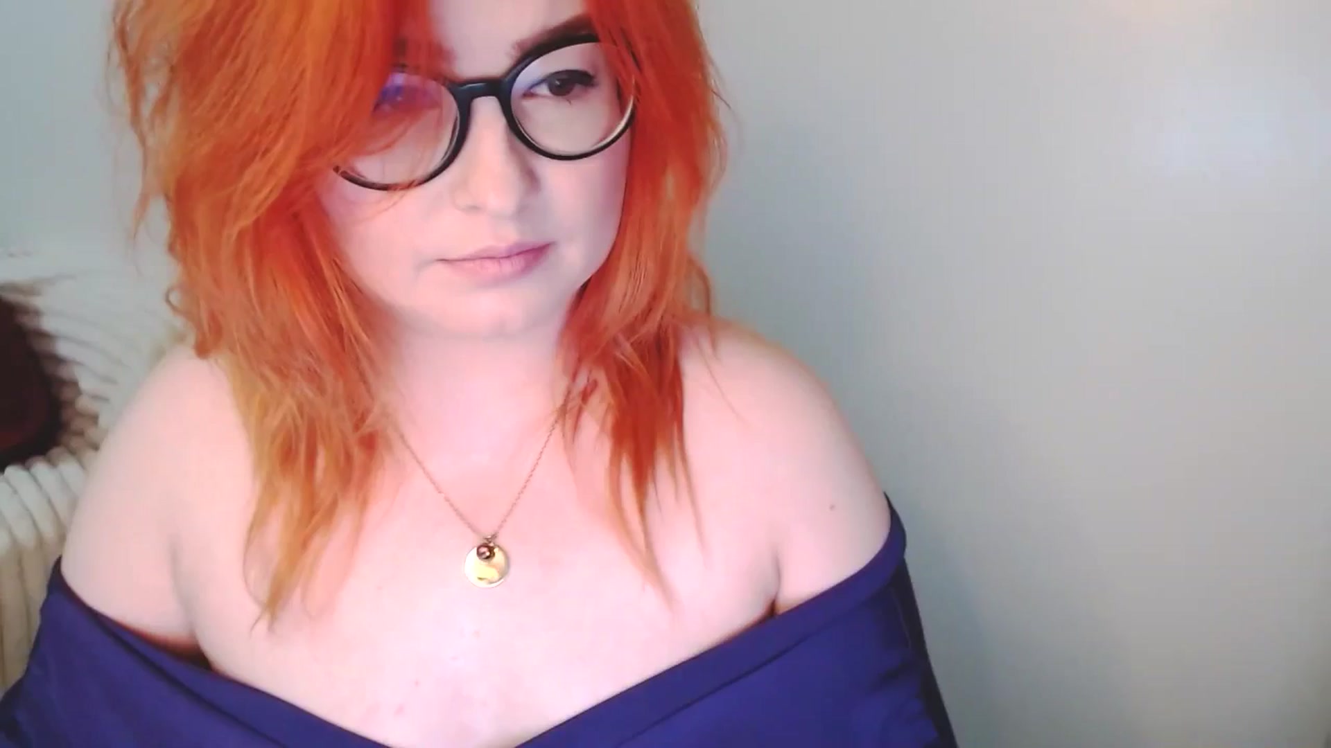 Gallery image thumbnail from EvaStar19's myfreecams stream on, 11/23/2025, 15:32 image 17 of 20