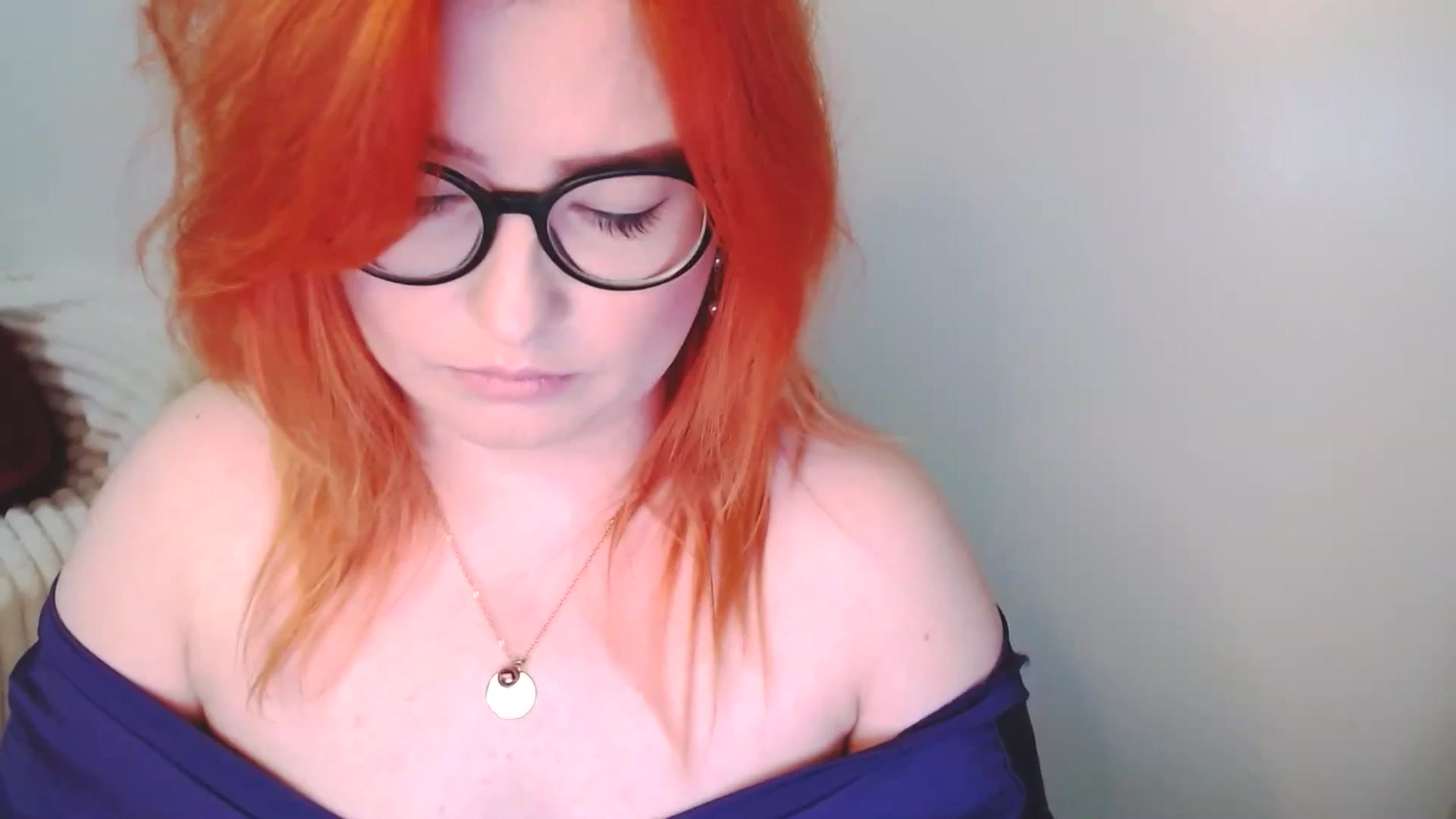 Gallery image thumbnail from EvaStar19's myfreecams stream on, 11/23/2025, 15:32 image 9 of 20