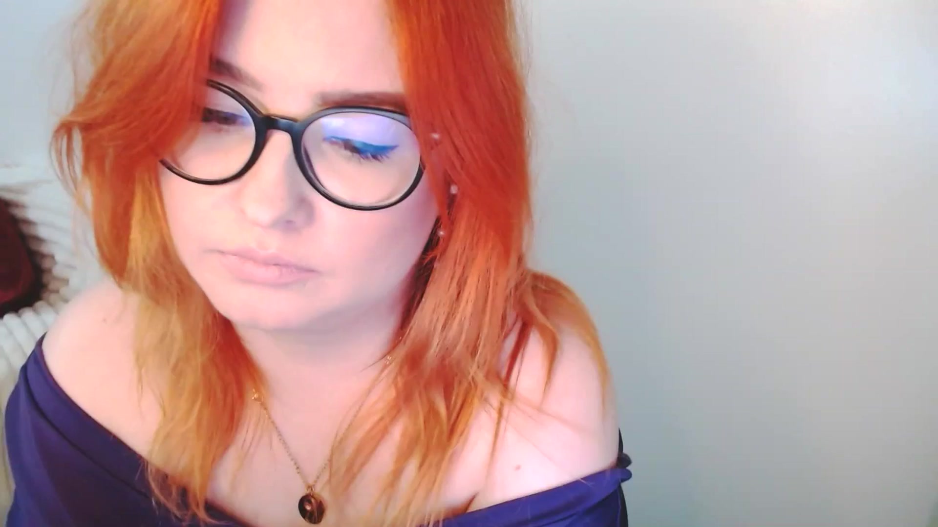 Gallery image thumbnail from EvaStar19's myfreecams stream on, 11/23/2025, 16:39 image 1 of 20