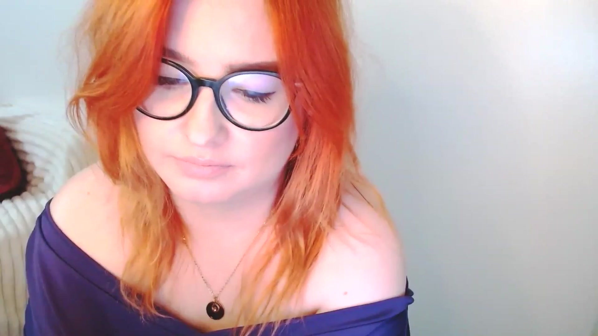 Gallery image thumbnail from EvaStar19's myfreecams stream on, 11/23/2025, 16:39 image 15 of 20
