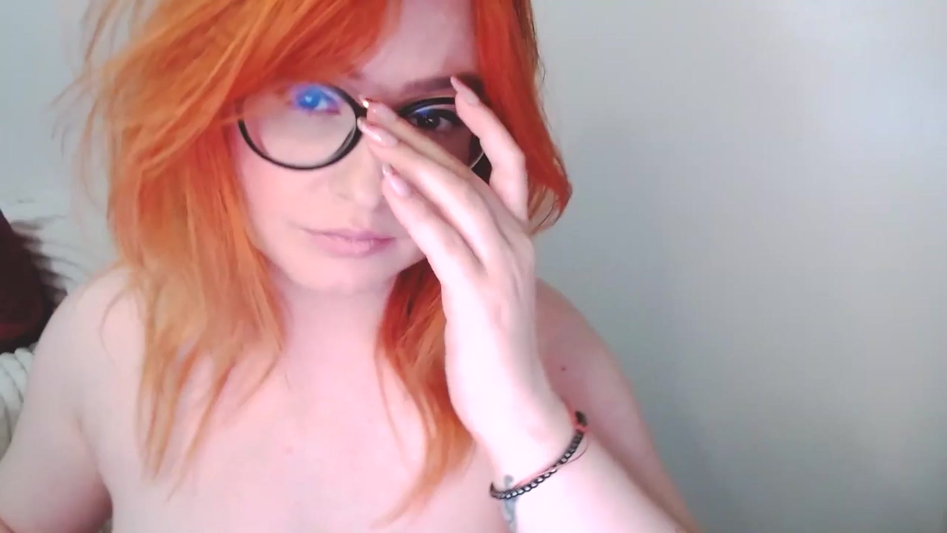 Gallery image thumbnail from EvaStar19's myfreecams stream on, 11/29/2025, 16:40 image 7 of 20
