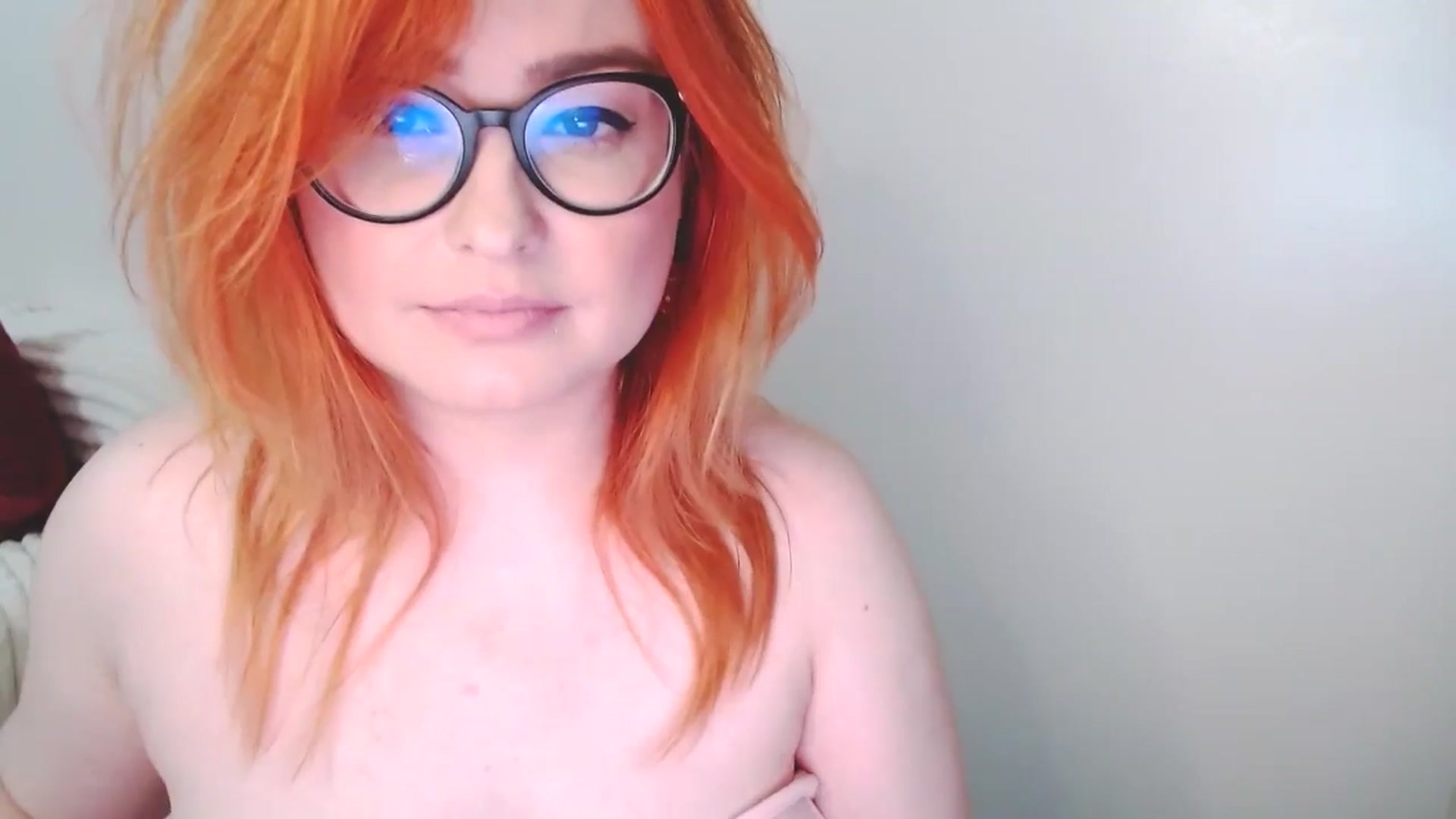 Gallery image thumbnail from EvaStar19's myfreecams stream on, 11/29/2025, 16:40 image 14 of 20