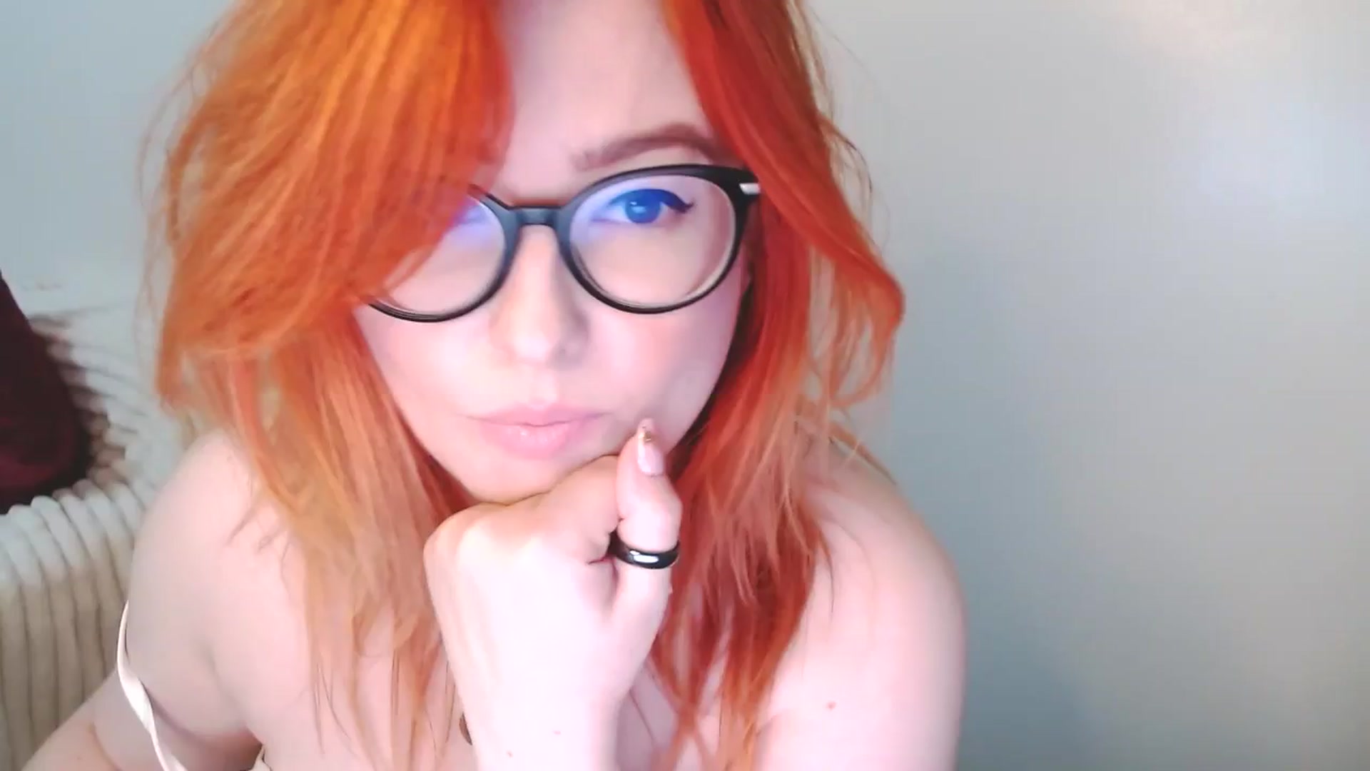 Gallery image thumbnail from EvaStar19's myfreecams stream on, 11/30/2025, 14:49 image 12 of 20