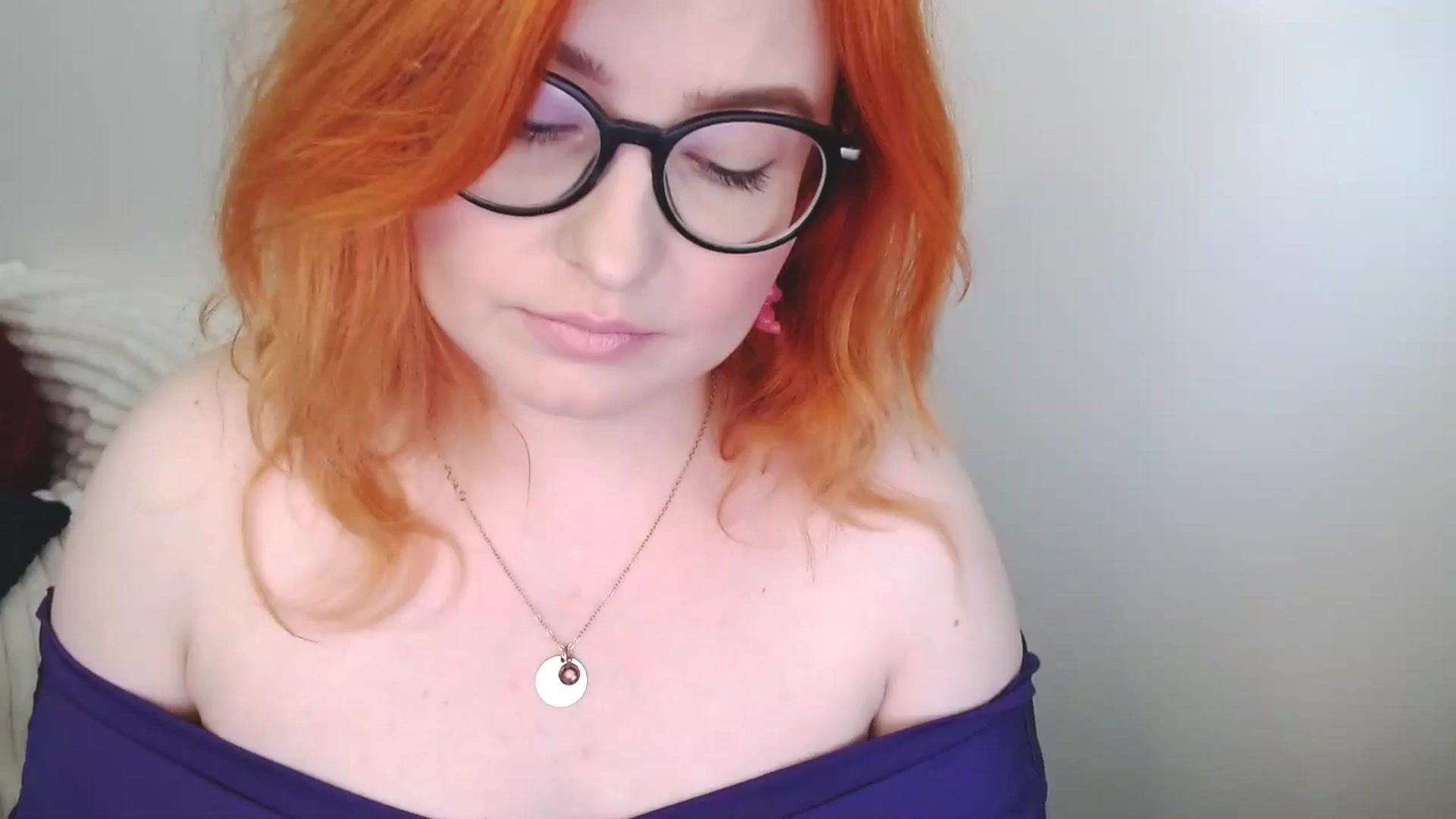 Gallery image thumbnail from EvaStar19's myfreecams stream on, 12/04/2025, 13:02 image 16 of 20