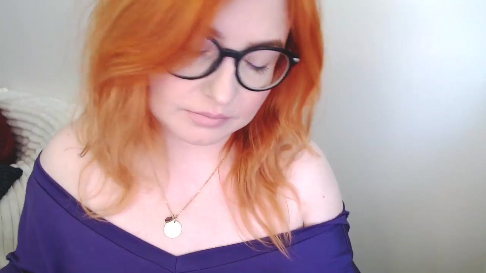 Gallery image thumbnail from EvaStar19's myfreecams stream on, 12/04/2025, 13:02 image 5 of 20