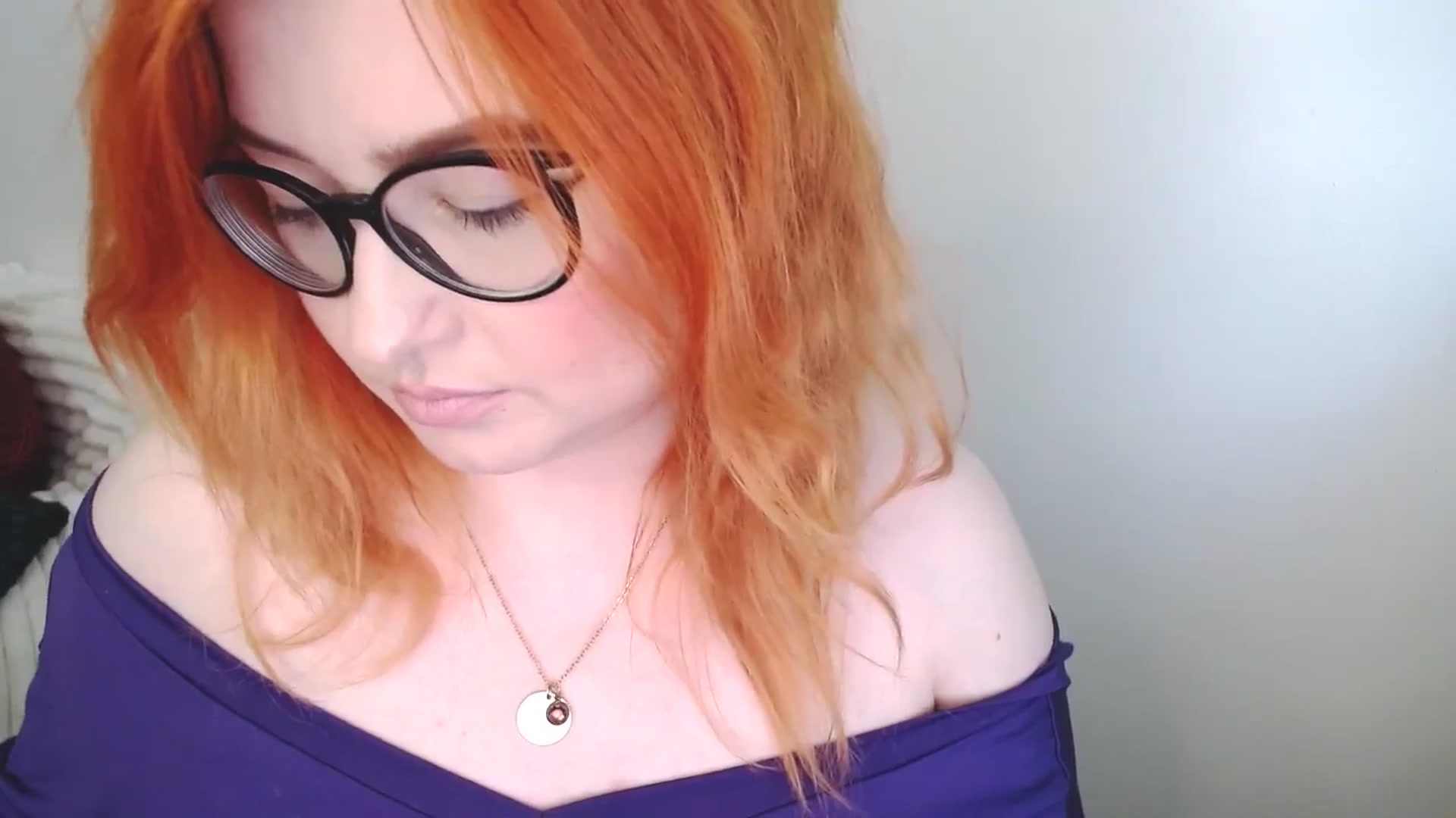 Gallery image thumbnail from EvaStar19's myfreecams stream on, 12/04/2025, 13:02 image 7 of 20