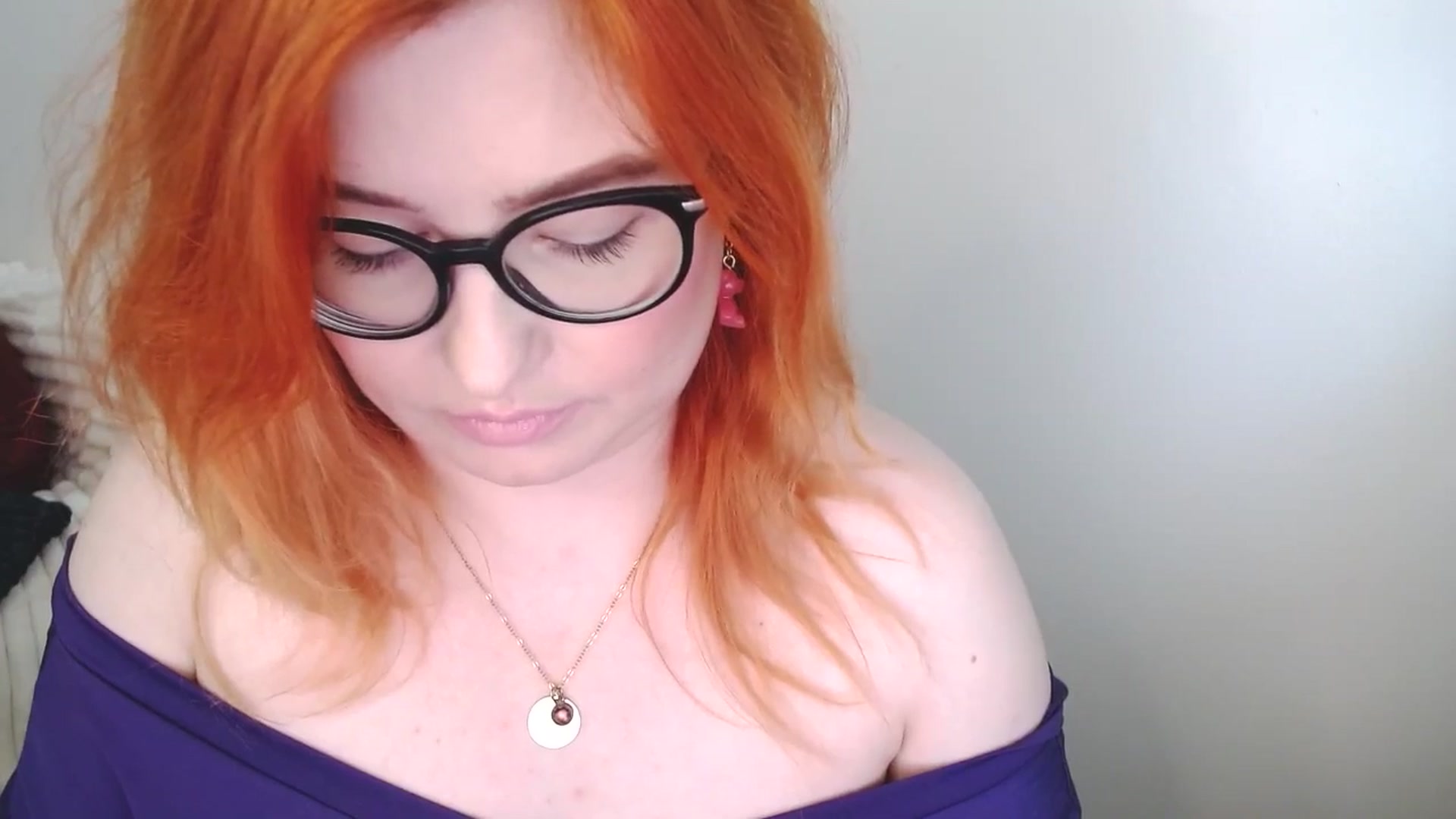 Gallery image thumbnail from EvaStar19's myfreecams stream on, 12/04/2025, 13:02 image 12 of 20
