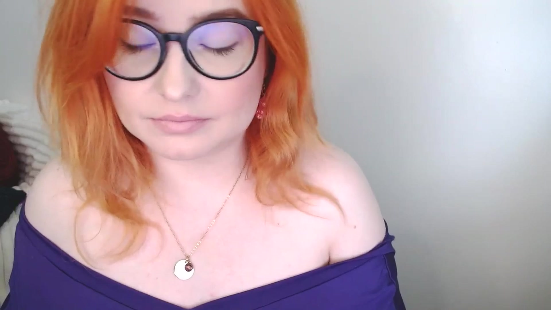 Gallery image thumbnail from EvaStar19's myfreecams stream on, 12/04/2025, 13:02 image 8 of 20