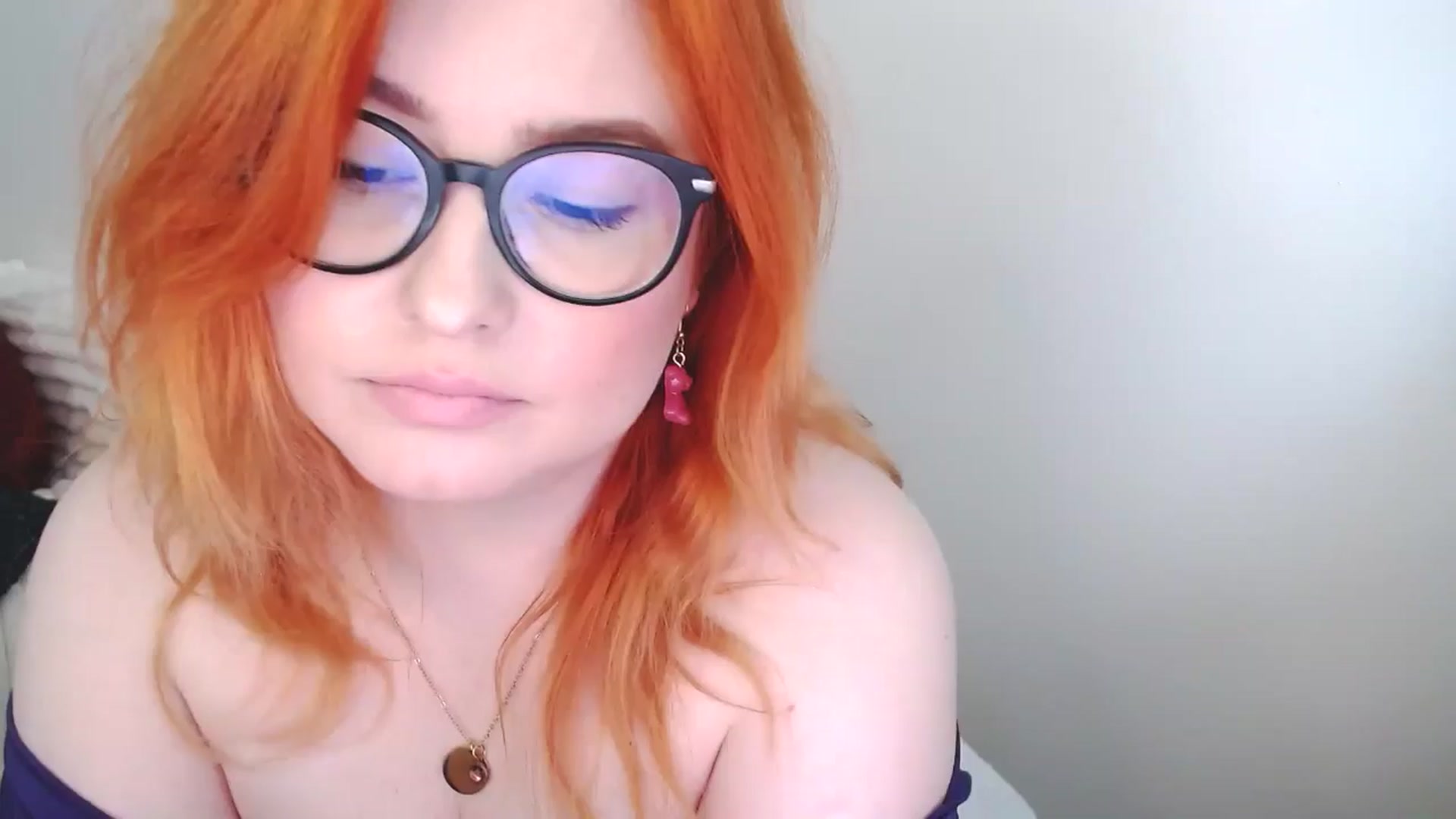 Gallery image thumbnail from EvaStar19's myfreecams stream on, 12/04/2025, 13:02 image 13 of 20