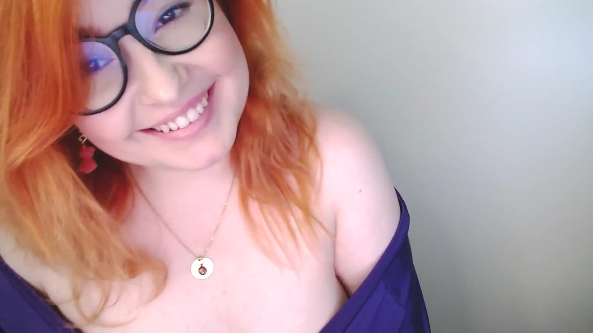 Gallery image thumbnail from EvaStar19's myfreecams stream on, 12/04/2025, 14:08 image 9 of 20