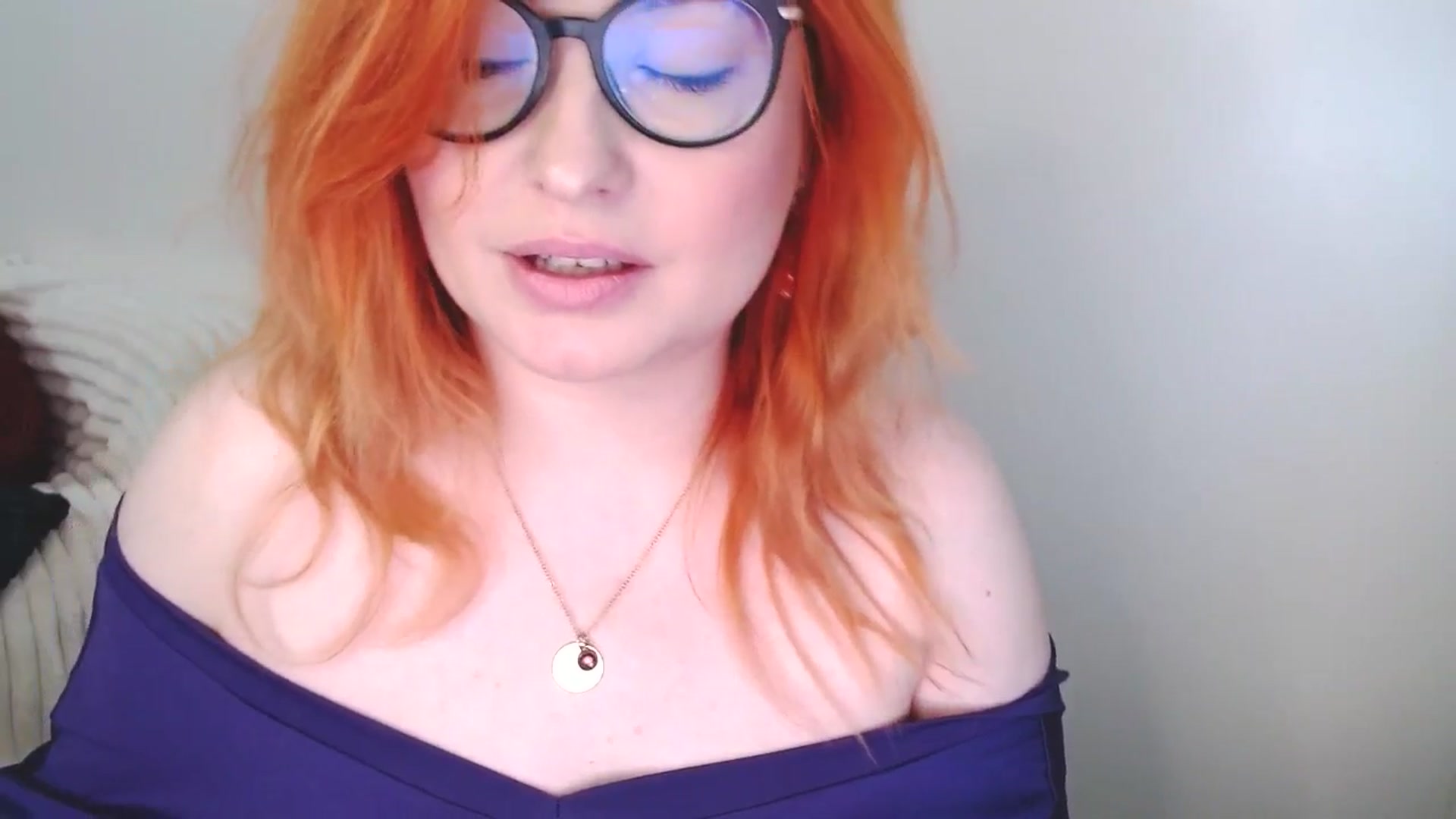 Gallery image thumbnail from EvaStar19's myfreecams stream on, 12/04/2025, 14:08 image 13 of 20