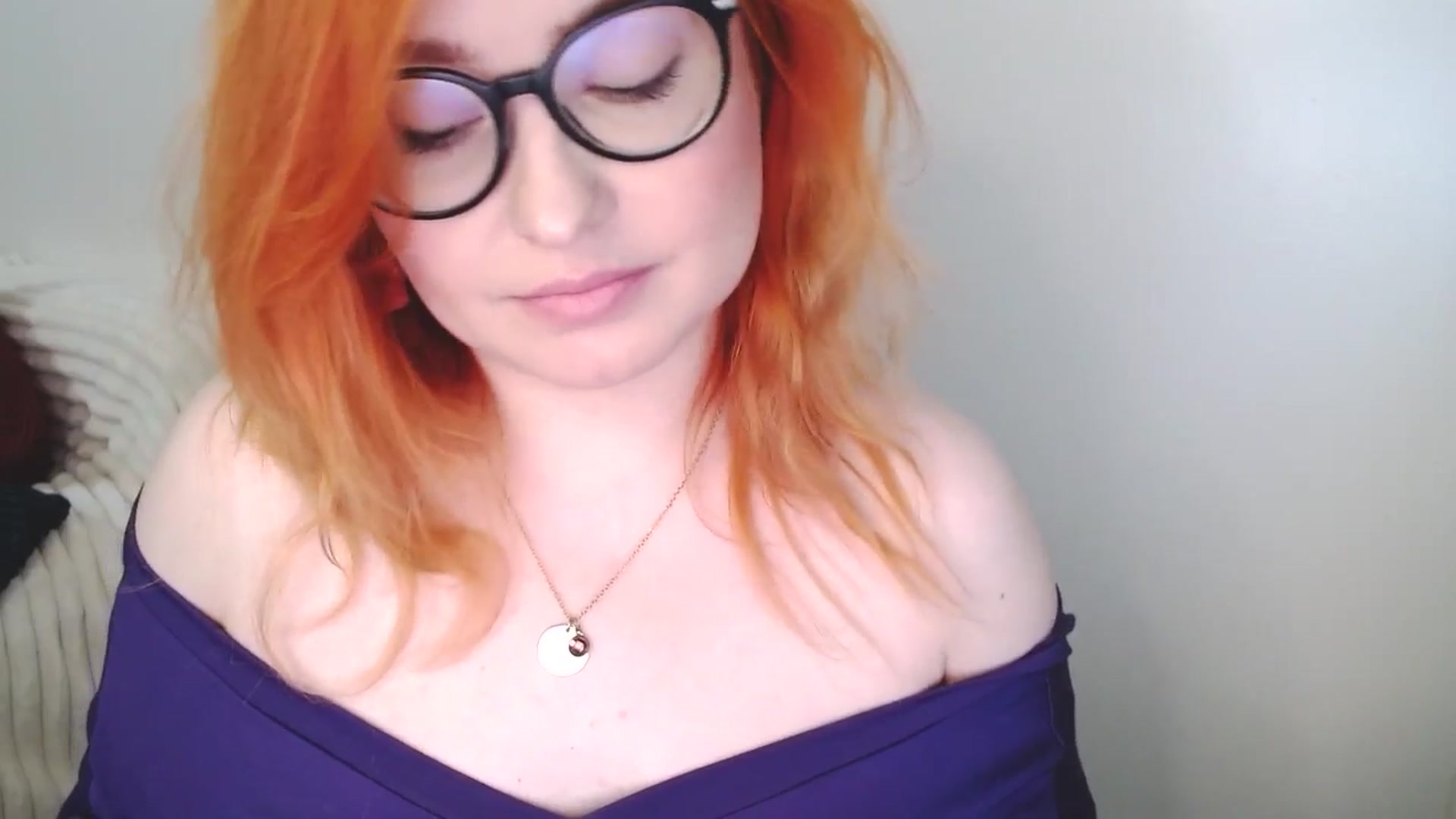 Gallery image thumbnail from EvaStar19's myfreecams stream on, 12/04/2025, 14:08 image 12 of 20