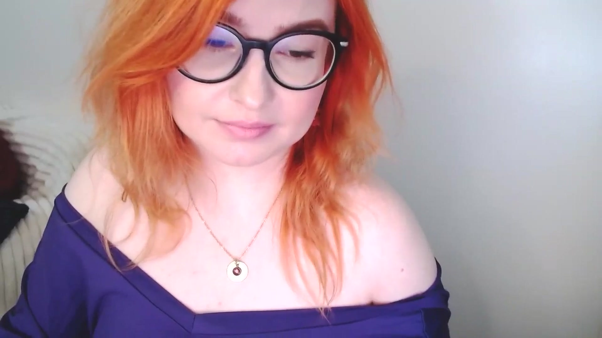 Gallery image thumbnail from EvaStar19's myfreecams stream on, 12/04/2025, 14:08 image 16 of 20