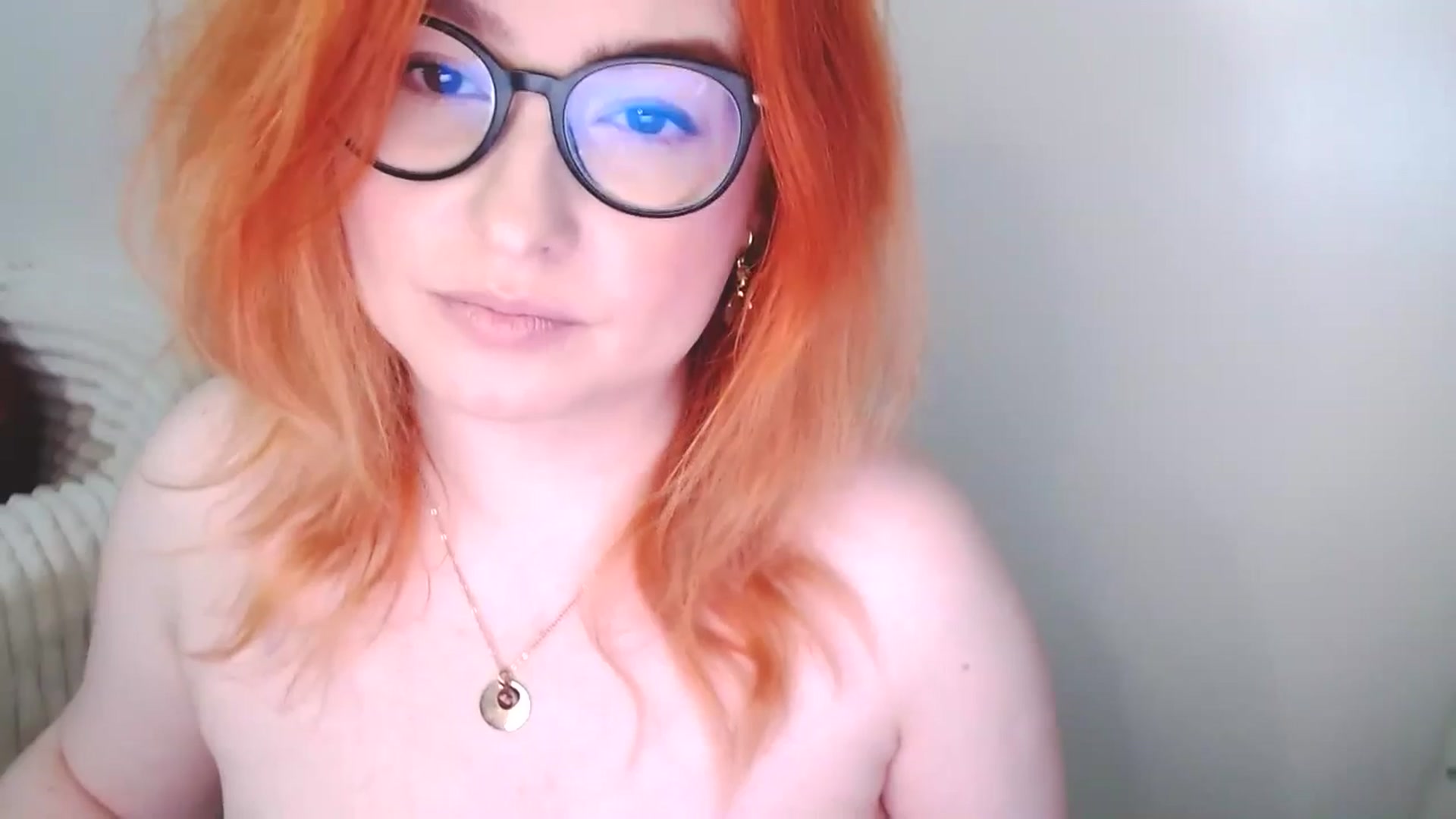 Gallery image thumbnail from EvaStar19's myfreecams stream on, 12/06/2025, 13:22 image 10 of 20