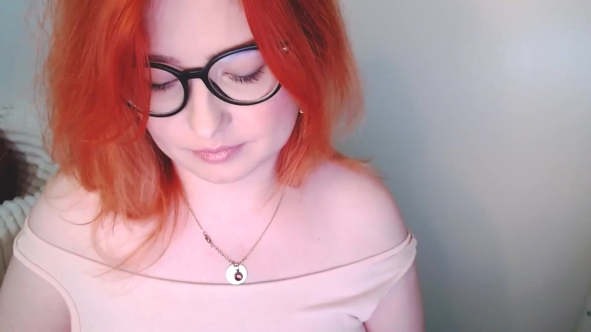Gallery image thumbnail from EvaStar19's myfreecams stream on, 12/06/2025, 14:53 image 17 of 20