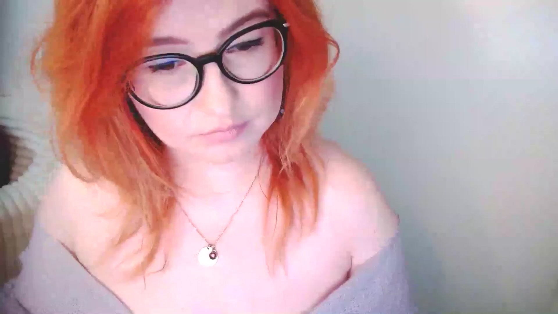 Gallery image thumbnail from EvaStar19's myfreecams stream on, 12/07/2025, 14:30 image 9 of 20