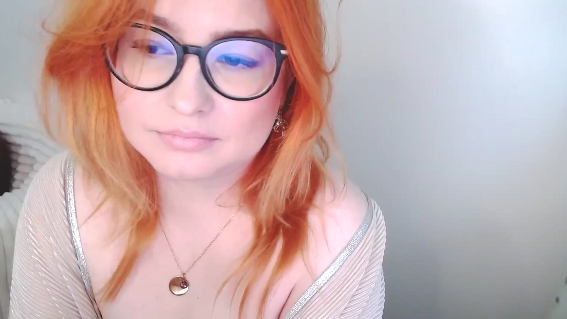 Gallery image thumbnail from EvaStar19's myfreecams stream on, 12/09/2025, 08:39 image 8 of 20