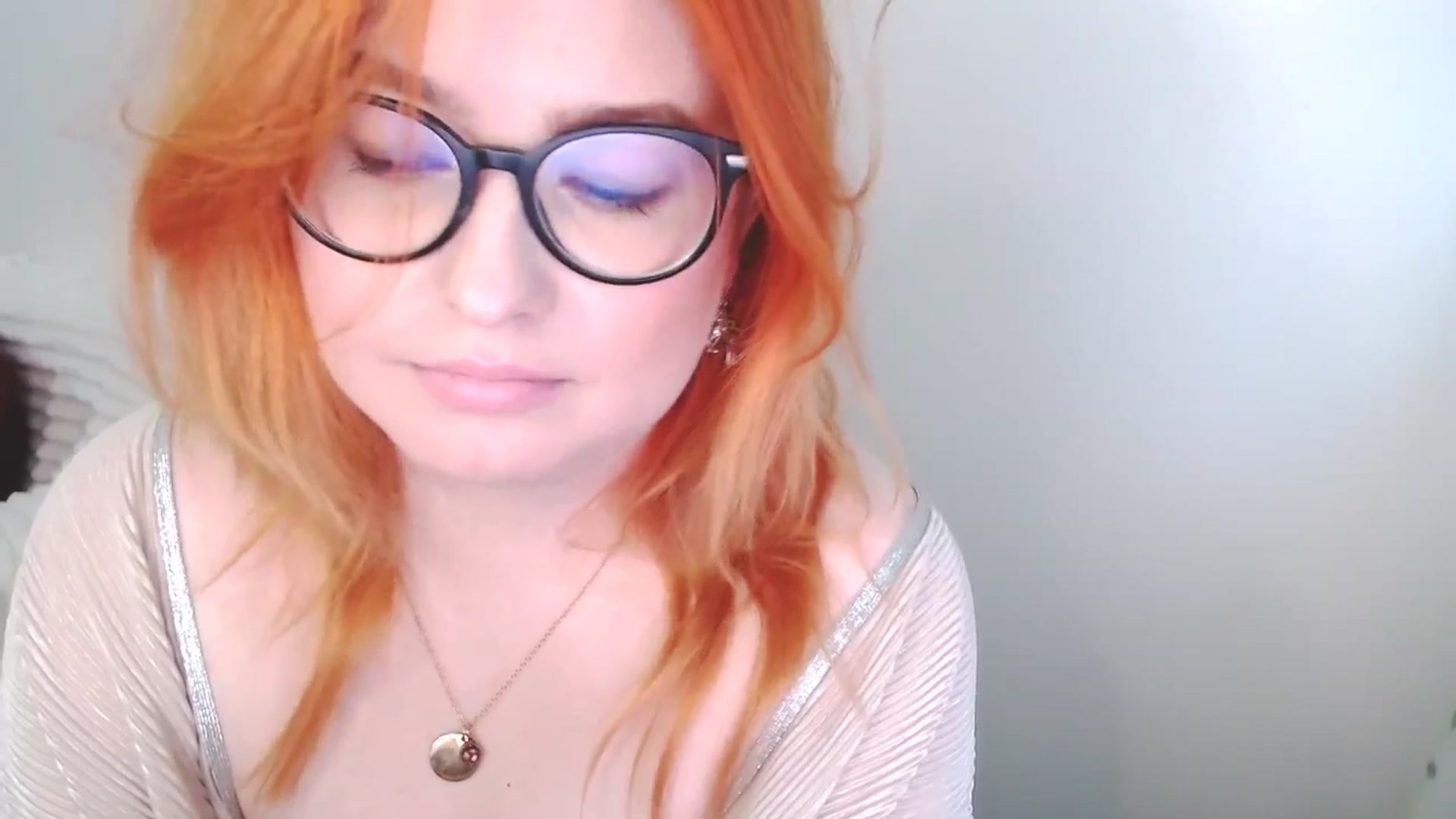 Gallery image thumbnail from EvaStar19's myfreecams stream on, 12/09/2025, 08:39 image 13 of 20