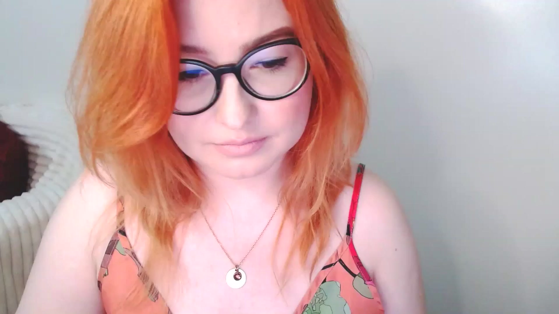 Gallery image thumbnail from EvaStar19's myfreecams stream on, 12/14/2025, 16:31 image 1 of 20