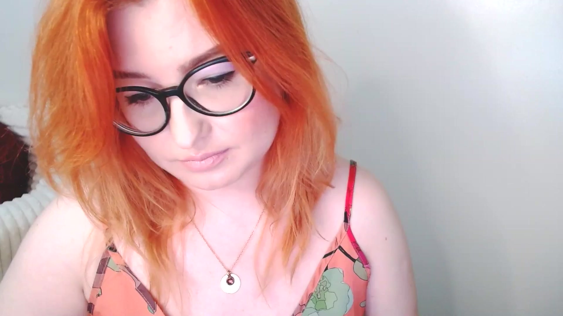 Gallery image thumbnail from EvaStar19's myfreecams stream on, 12/14/2025, 16:31 image 4 of 20