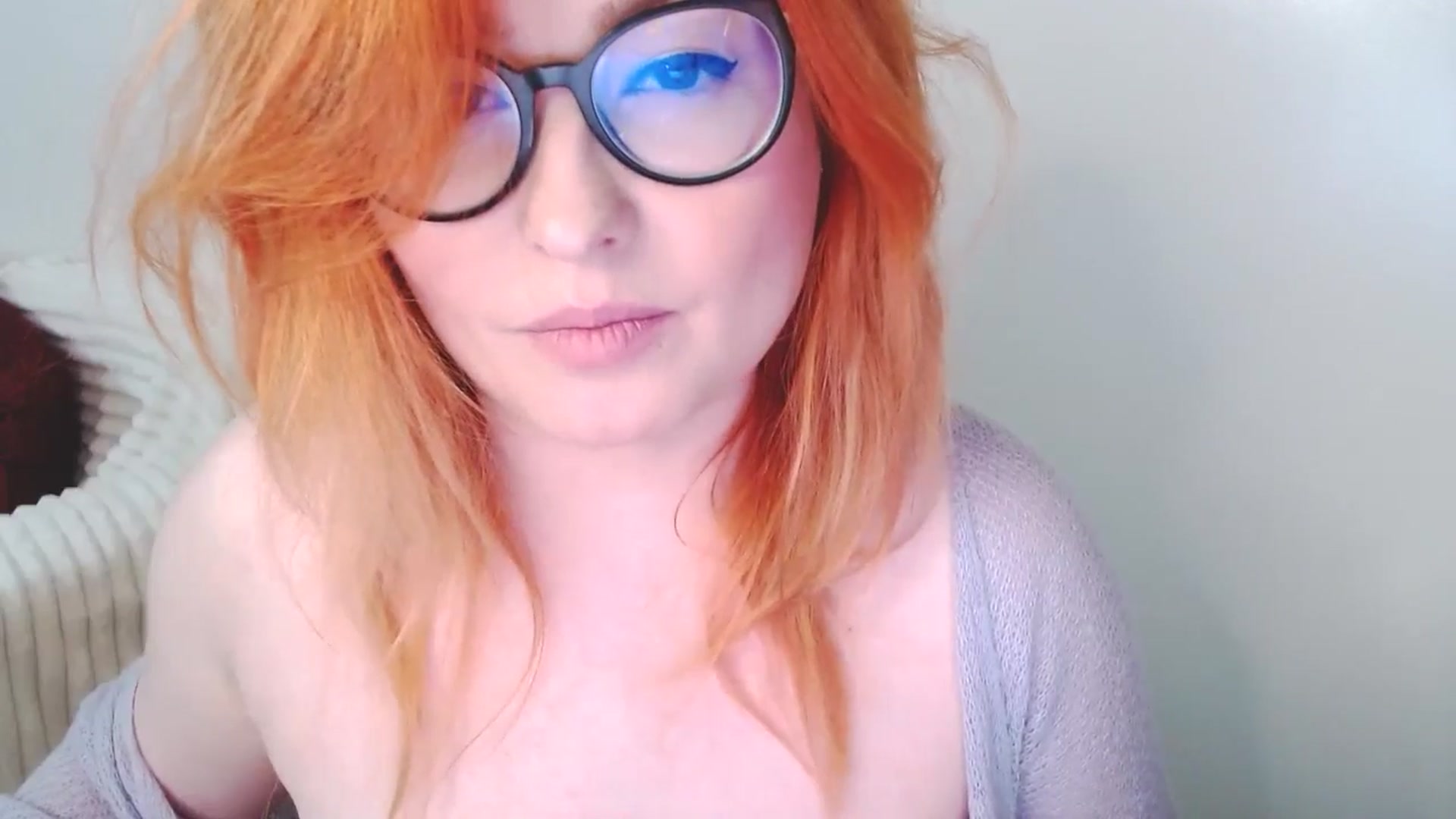 Gallery image thumbnail from EvaStar19's myfreecams stream on, 12/21/2025, 15:29 image 16 of 20