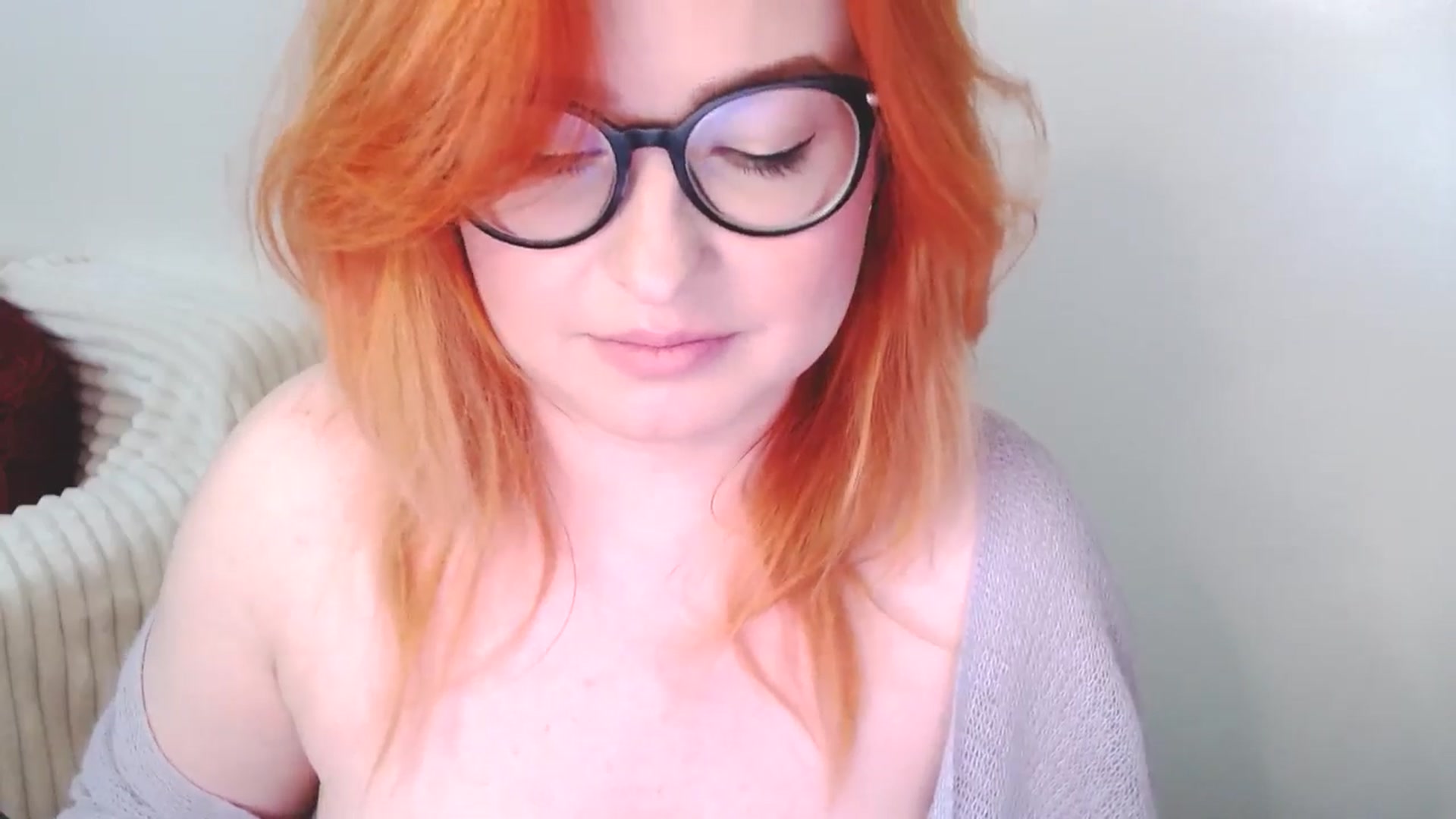 Gallery image thumbnail from EvaStar19's myfreecams stream on, 12/21/2025, 15:29 image 5 of 20