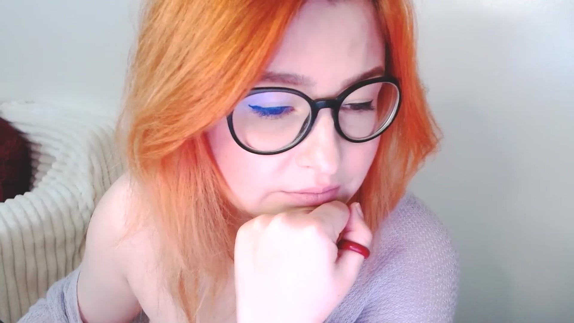 Gallery image thumbnail from EvaStar19's myfreecams stream on, 12/21/2025, 15:29 image 11 of 20