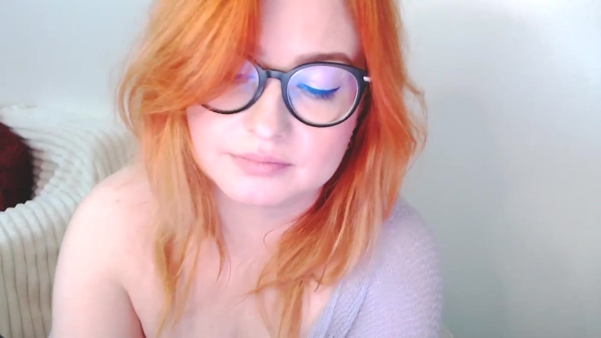 Gallery image thumbnail from EvaStar19's myfreecams stream on, 12/21/2025, 15:29 image 6 of 20