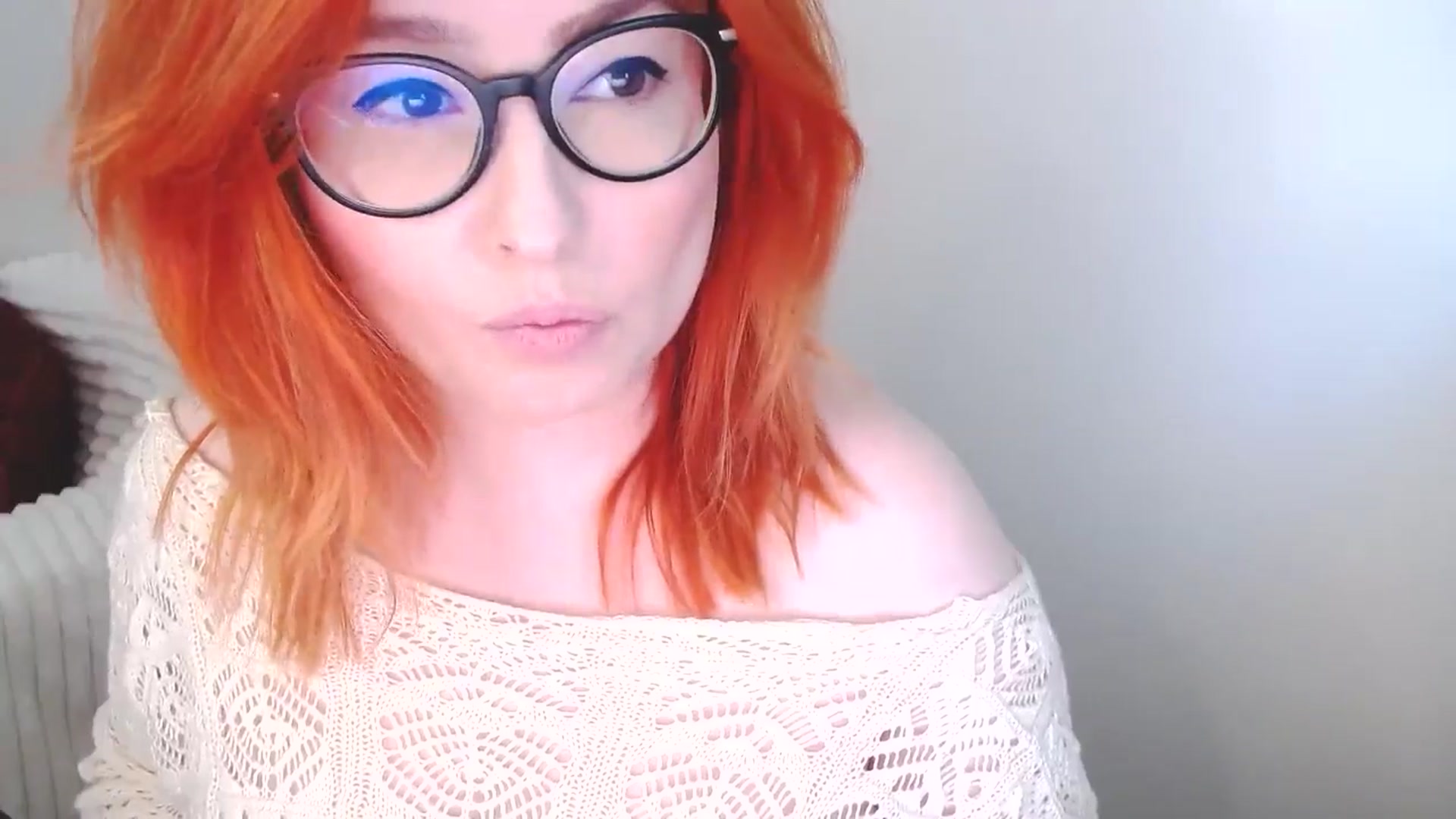 Gallery image thumbnail from EvaStar19's myfreecams stream on, 12/28/2025, 12:44 image 6 of 20