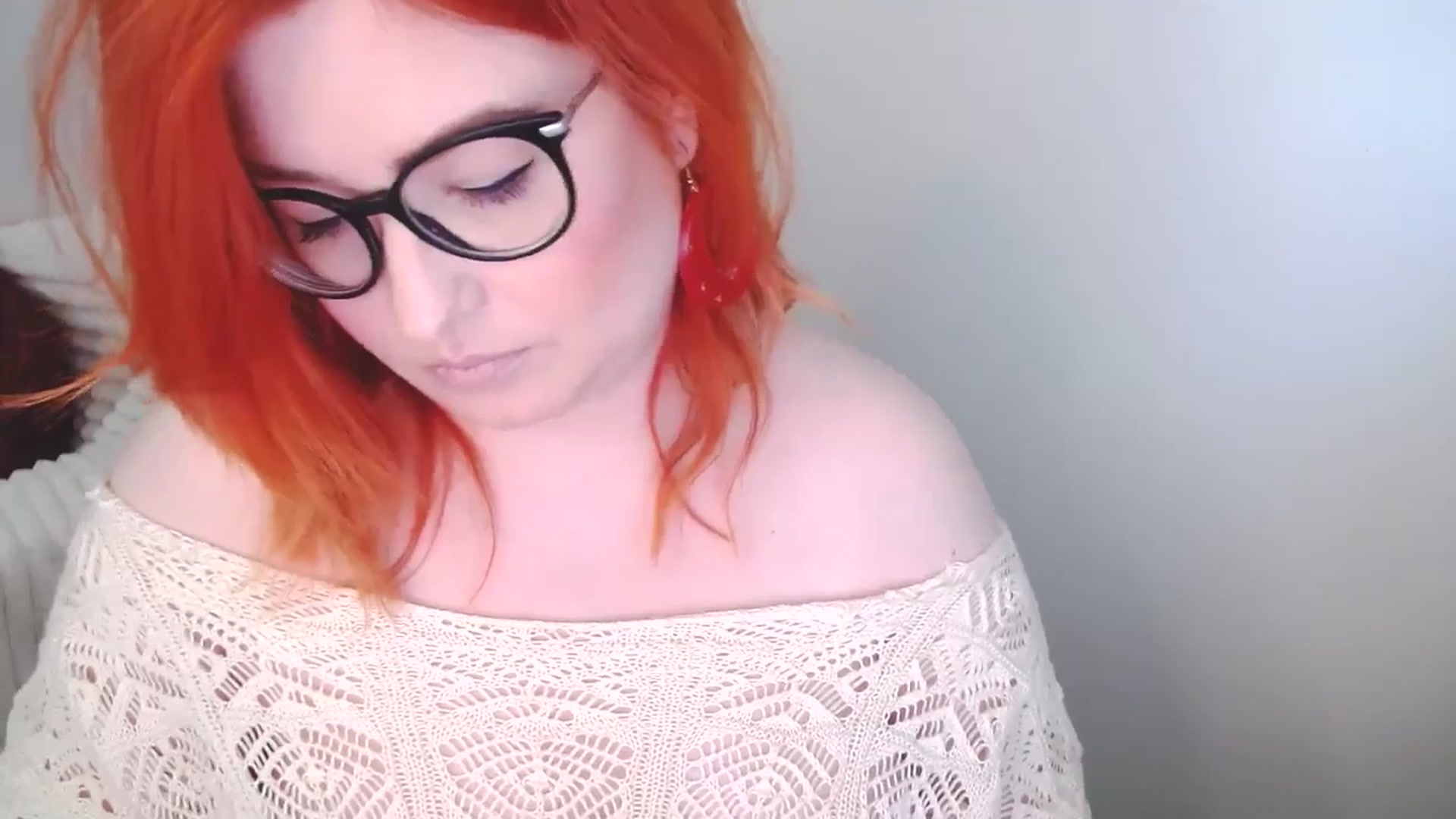 Gallery image thumbnail from EvaStar19's myfreecams stream on, 12/28/2025, 13:39 image 7 of 20