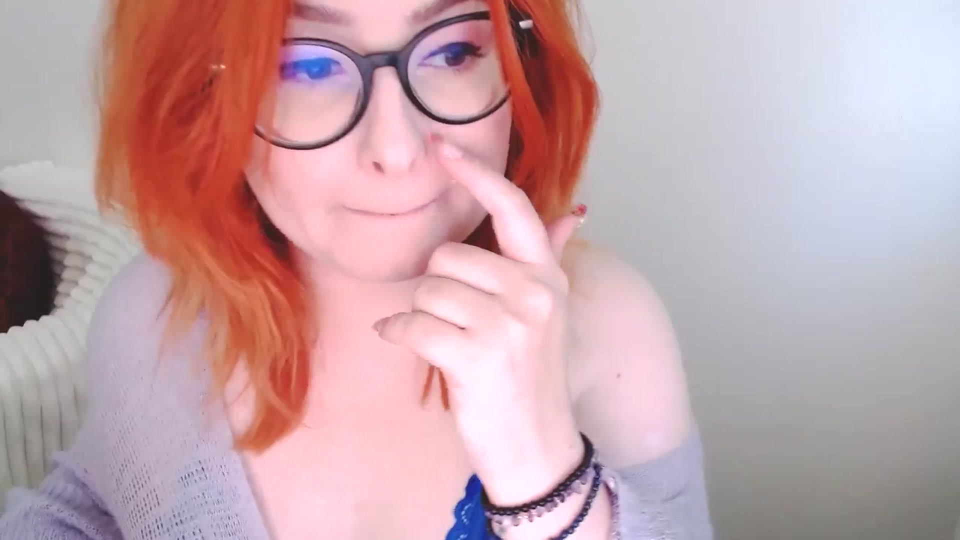 Gallery image thumbnail from EvaStar19's myfreecams stream on, 12/30/2025, 13:12 image 15 of 20