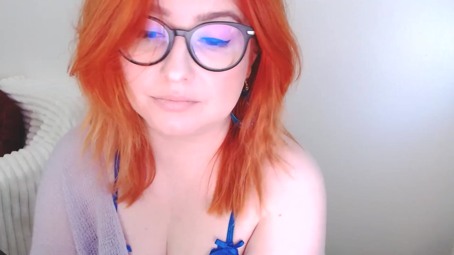 Gallery image thumbnail from EvaStar19's myfreecams stream on, 12/30/2025, 13:12 image 6 of 20
