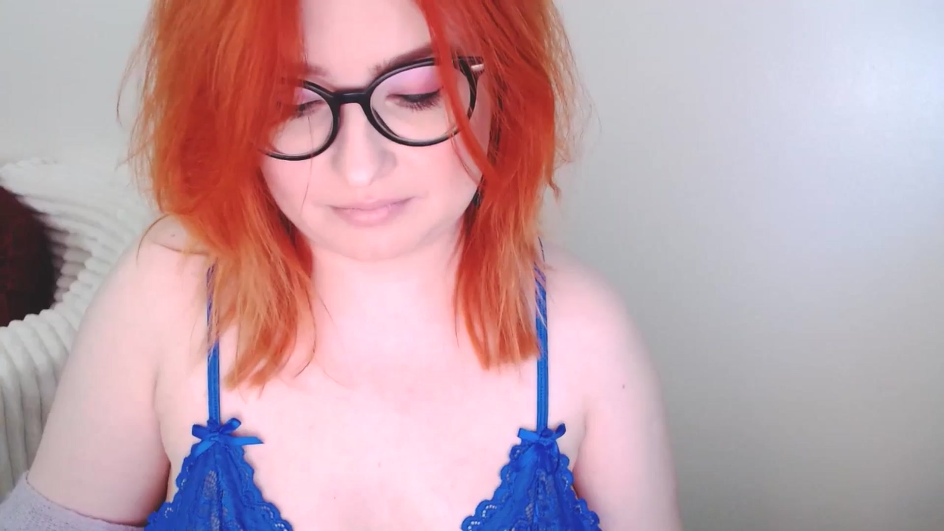 Gallery image thumbnail from EvaStar19's myfreecams stream on, 12/30/2025, 14:11 image 14 of 20