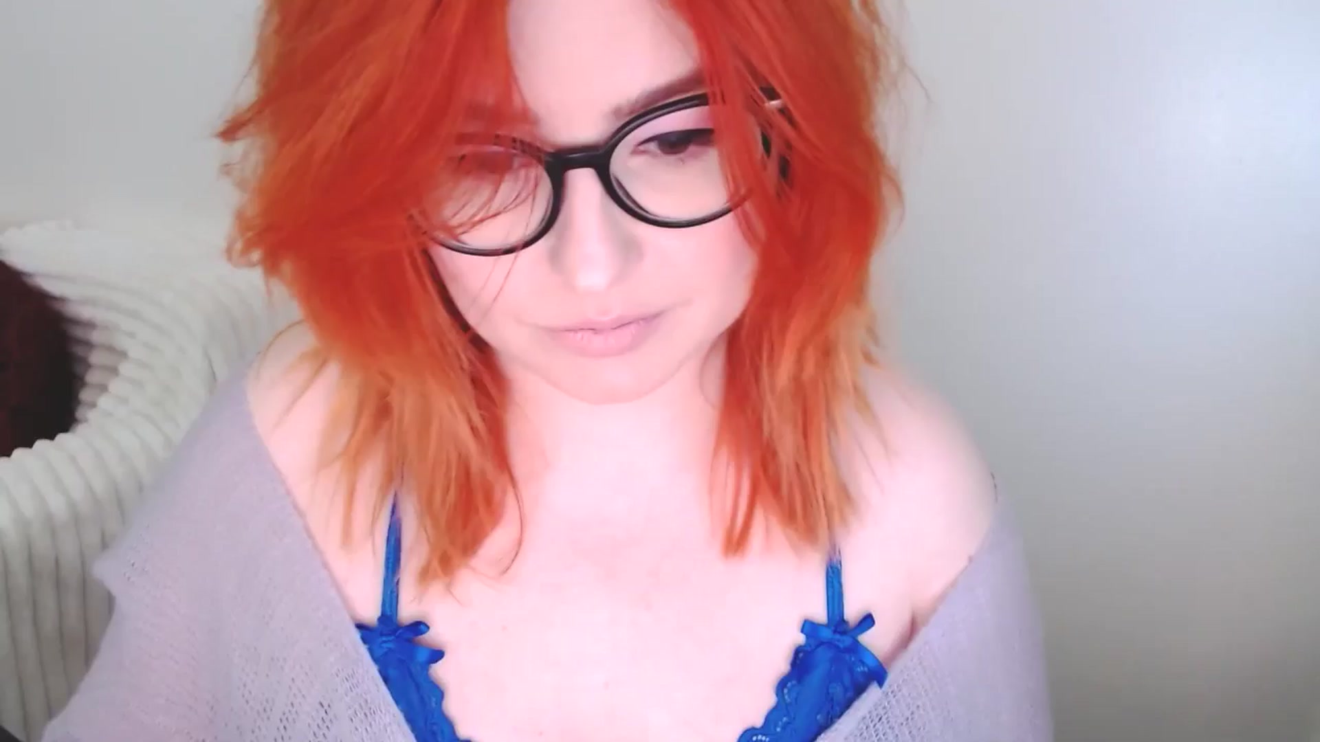 Gallery image thumbnail from EvaStar19's myfreecams stream on, 12/30/2025, 14:11 image 1 of 20