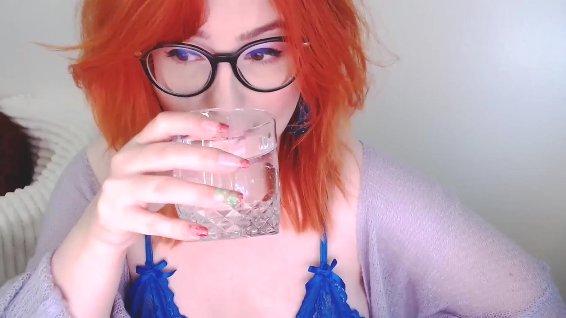 Gallery image thumbnail from EvaStar19's myfreecams stream on, 12/30/2025, 14:11 image 5 of 20