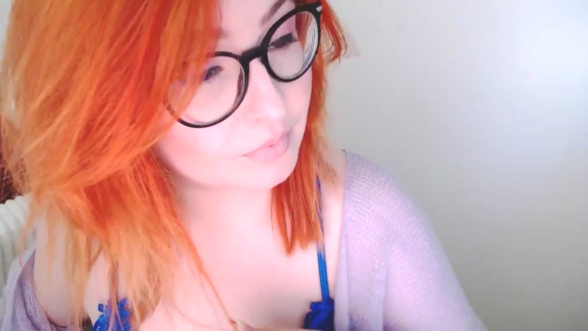 Gallery image thumbnail from EvaStar19's myfreecams stream on, 12/30/2025, 14:11 image 10 of 20