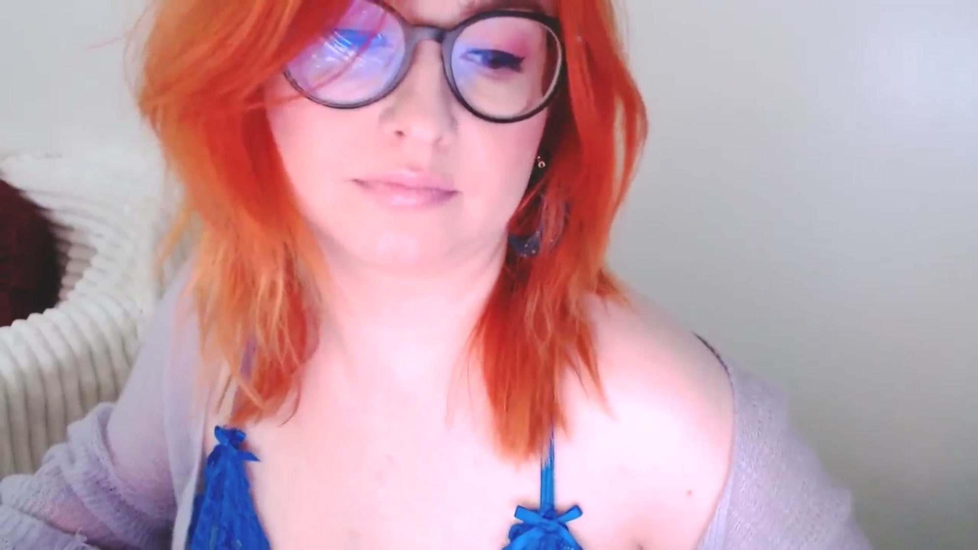 Gallery image thumbnail from EvaStar19's myfreecams stream on, 12/30/2025, 15:10 image 5 of 20