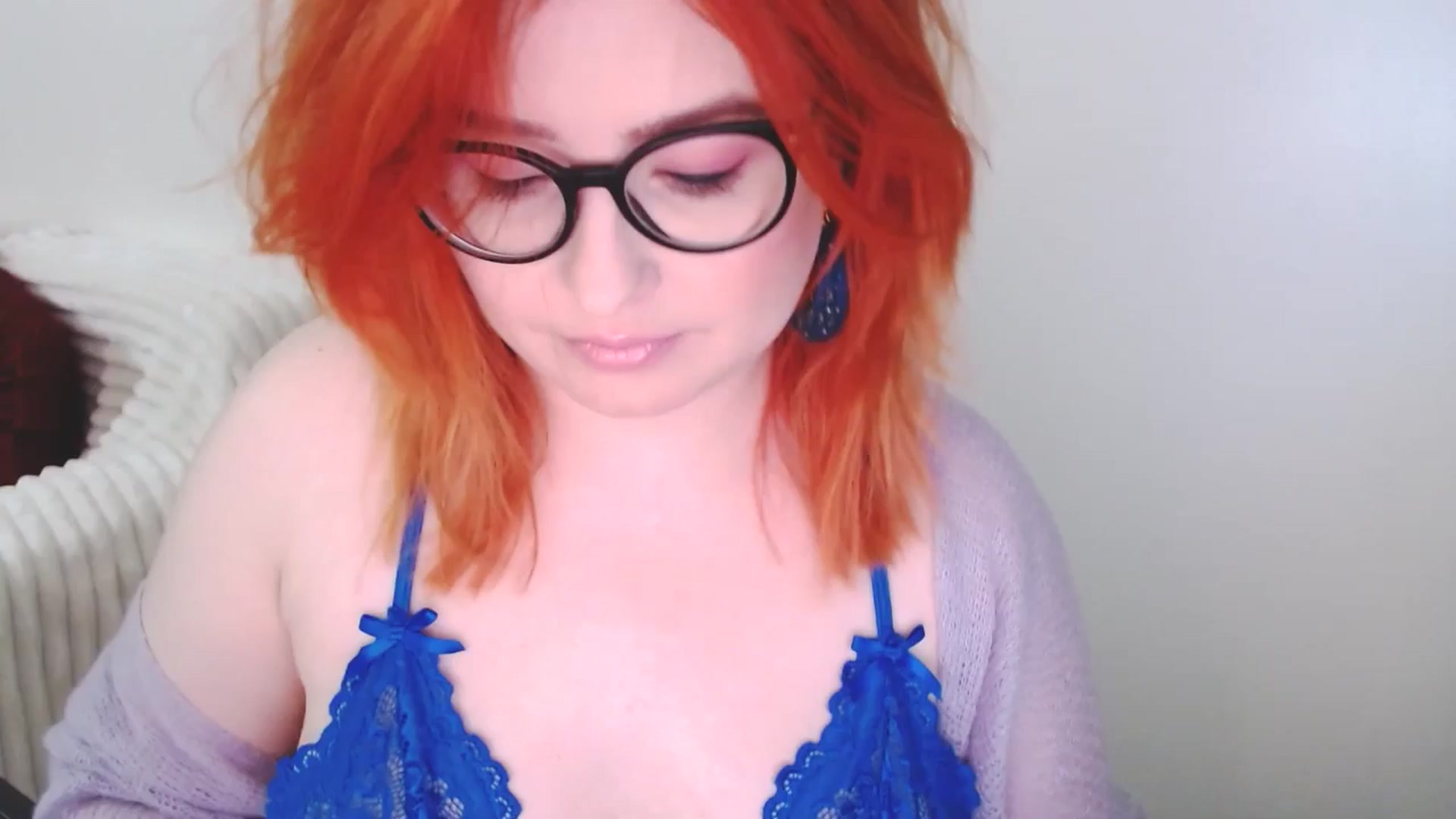 Gallery image thumbnail from EvaStar19's myfreecams stream on, 12/30/2025, 15:10 image 1 of 20