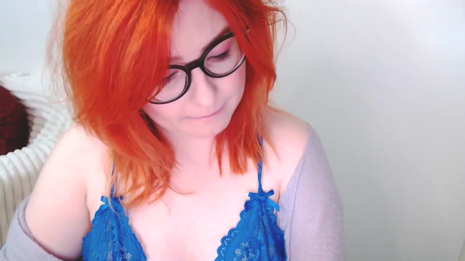 Gallery image thumbnail from EvaStar19's myfreecams stream on, 12/30/2025, 16:22 image 1 of 20