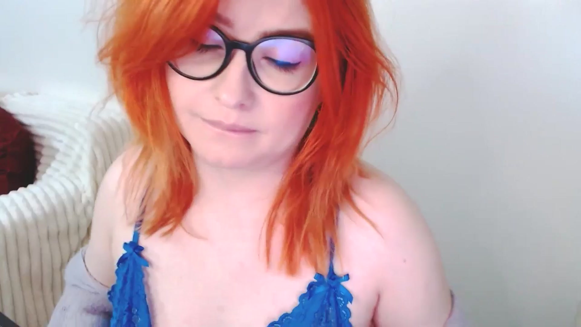 Gallery image thumbnail from EvaStar19's myfreecams stream on, 12/30/2025, 16:22 image 7 of 20