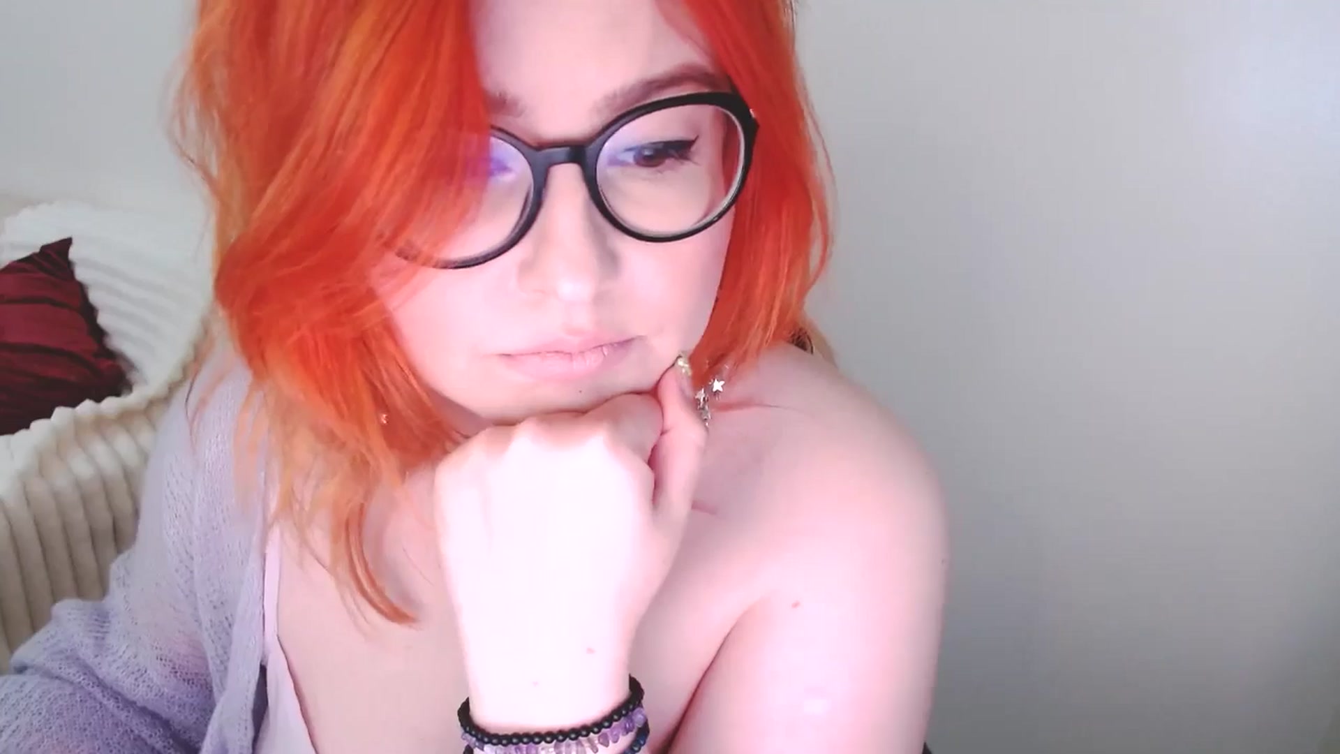 Gallery image thumbnail from EvaStar19's myfreecams stream on, 01/03/2026, 13:34 image 10 of 20