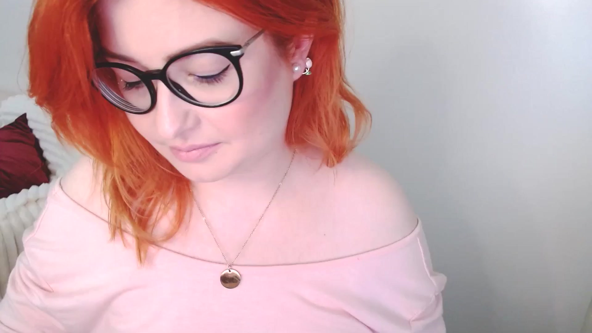 Gallery image thumbnail from EvaStar19's myfreecams stream on, 01/04/2026, 12:22 image 19 of 20