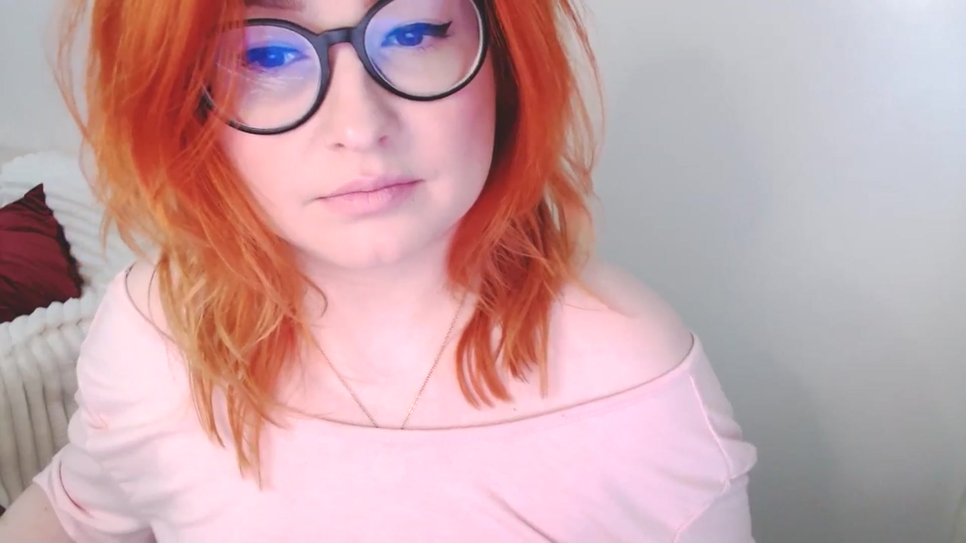 Gallery image thumbnail from EvaStar19's myfreecams stream on, 01/04/2026, 12:22 image 10 of 20