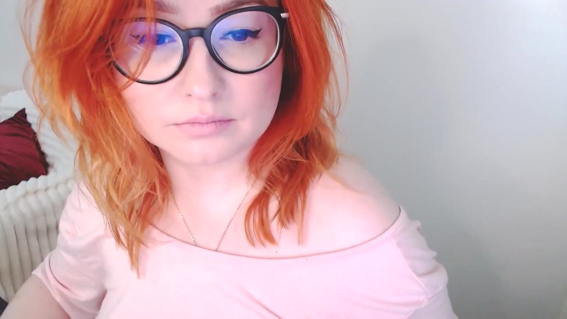 Gallery image thumbnail from EvaStar19's myfreecams stream on, 01/04/2026, 12:22 image 8 of 20