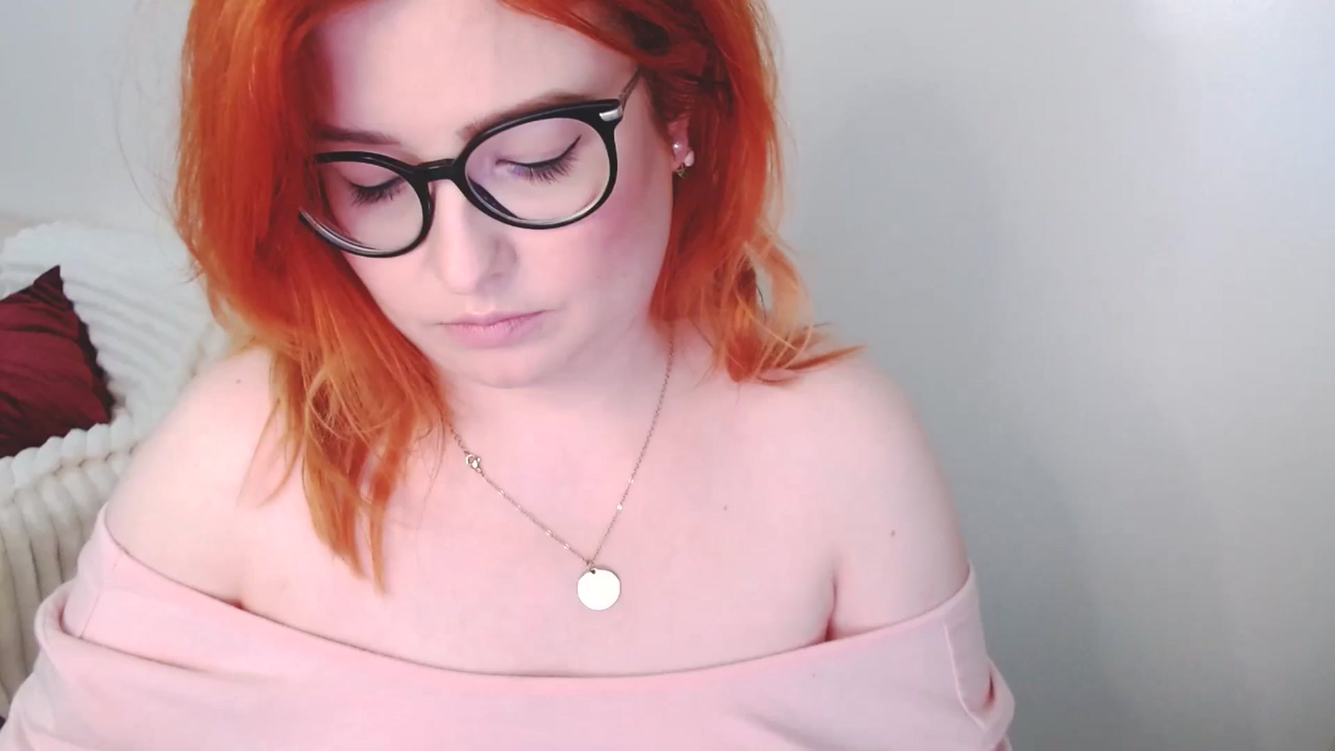 Gallery image thumbnail from EvaStar19's myfreecams stream on, 01/04/2026, 12:58 image 18 of 20