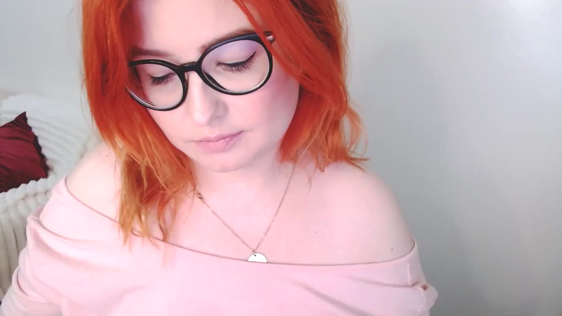 Gallery image thumbnail from EvaStar19's myfreecams stream on, 01/04/2026, 12:58 image 11 of 20