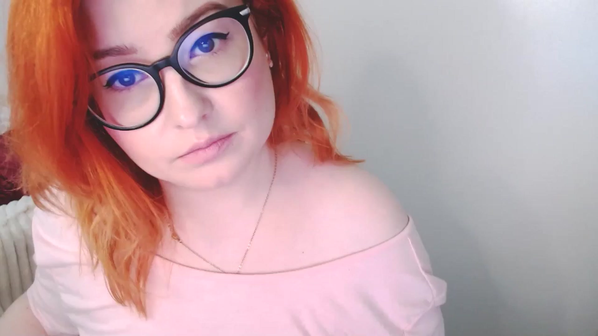 Gallery image thumbnail from EvaStar19's myfreecams stream on, 01/04/2026, 12:58 image 17 of 20