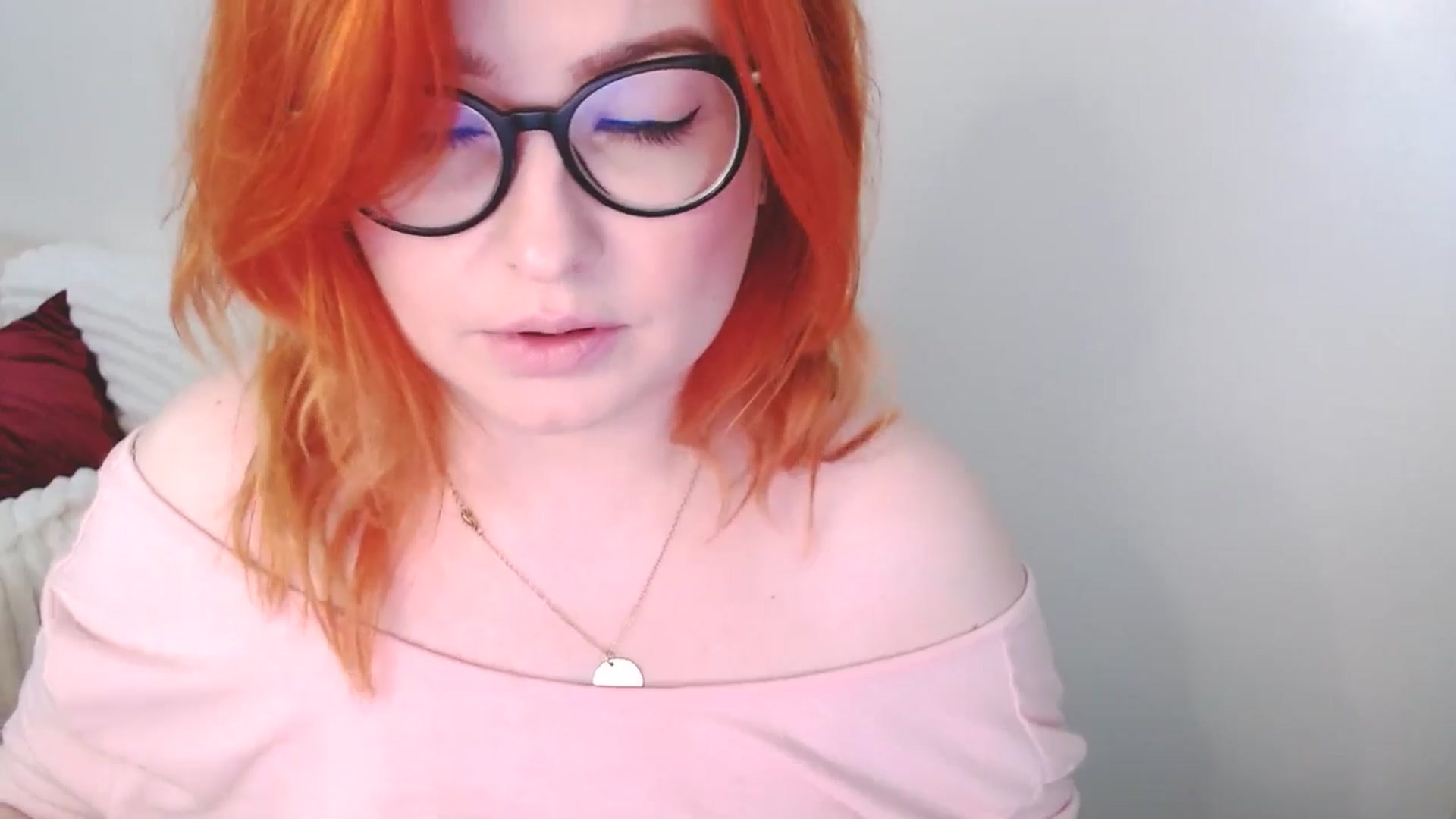 Gallery image thumbnail from EvaStar19's myfreecams stream on, 01/04/2026, 12:58 image 14 of 20